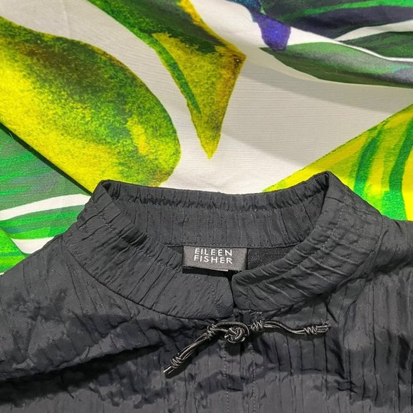 EILEEN Fisher Women's Small Black Silk Toggle Dinner Fall Autumn Goth Jacket - Picture 12 of 14